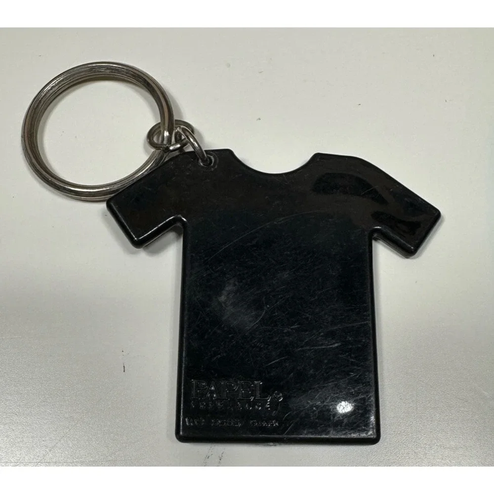 WICKED The‎ Musical Key Ring Key Chain RARE VTG Black T-Shirt